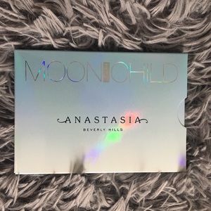 🔴Sale🔴🌕ABH Moonchild Glow Kit🌙